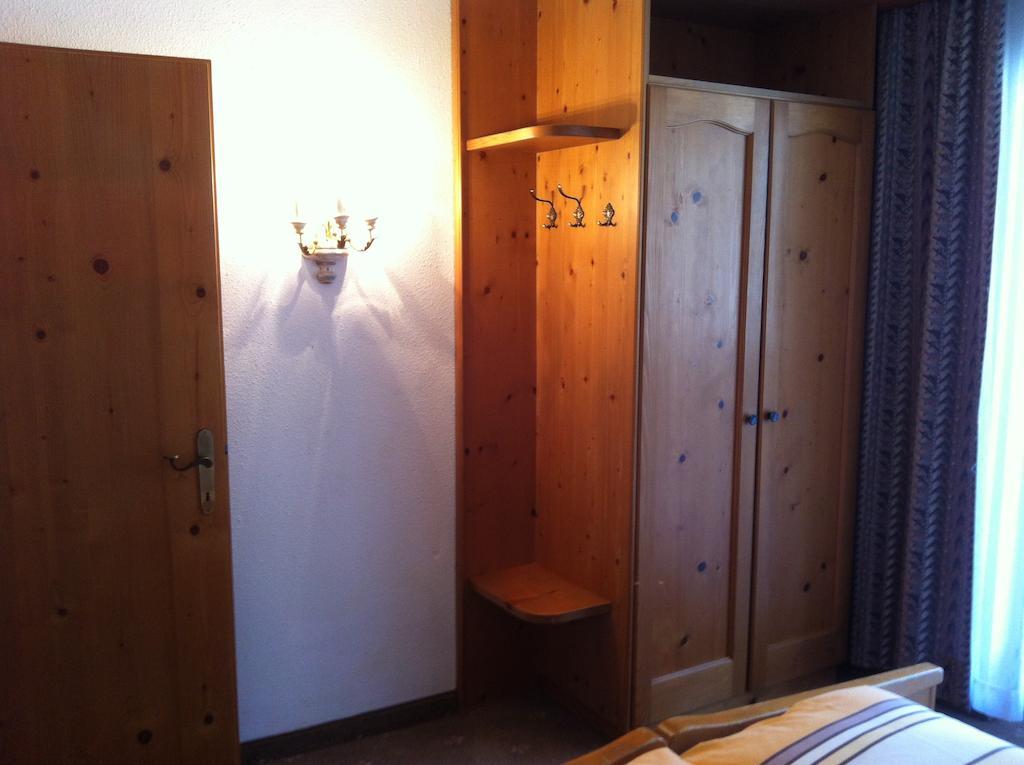 Hotel Garni Pfandl Neustift im Stubaital Quarto foto